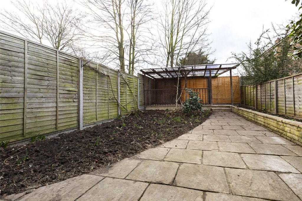 Property photo 3 of 7 Picture No. 05