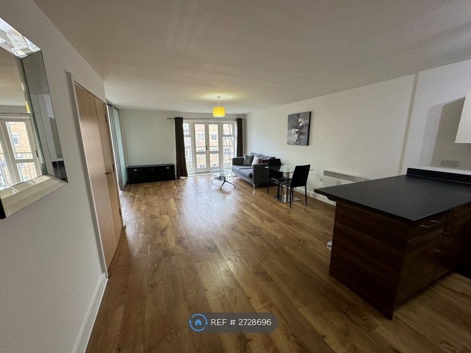 Property photo 3 of 25