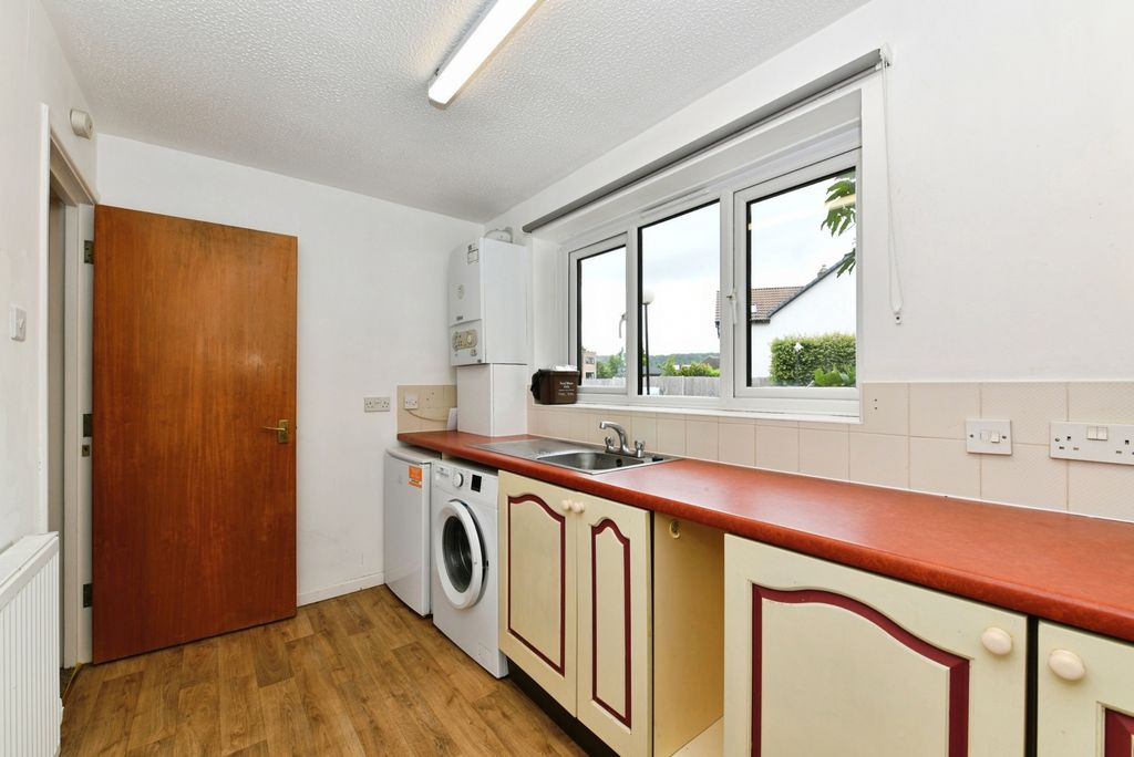 Property photo 3 of 14 Pbox-Img.Jpg