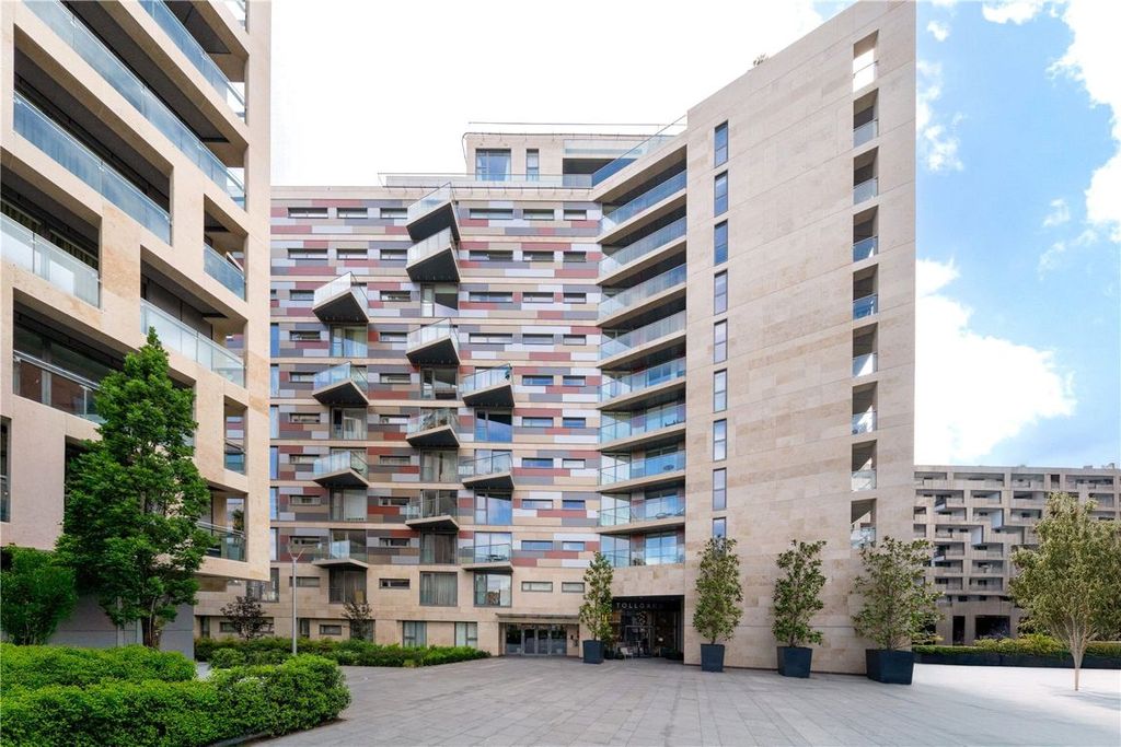 Property photo 1 of 9