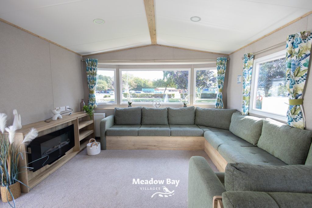 Property photo 2 of 11 2024 Abi Trieste 36x12 3B Small Wm 2