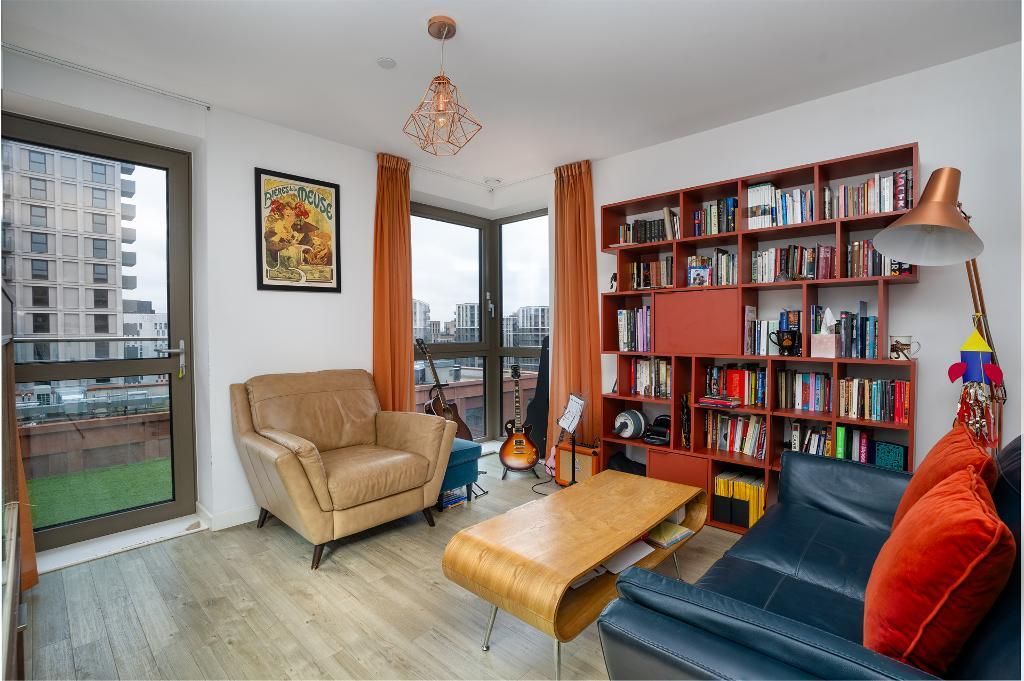 Property photo 2 of 12