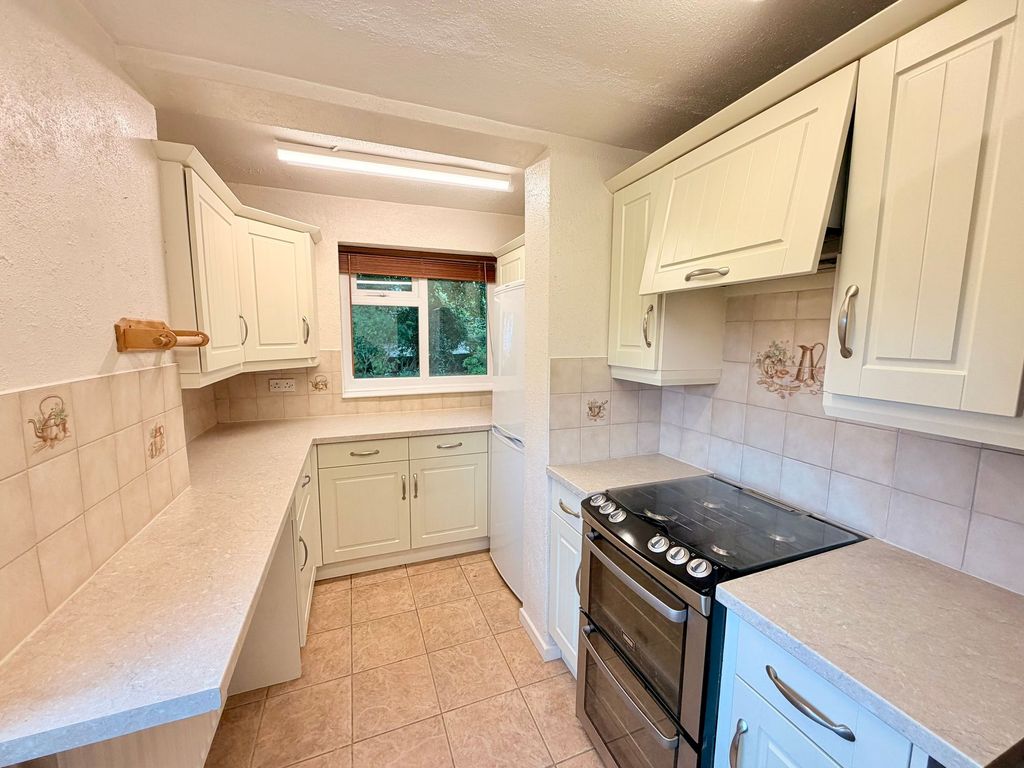 Property photo 3 of 14