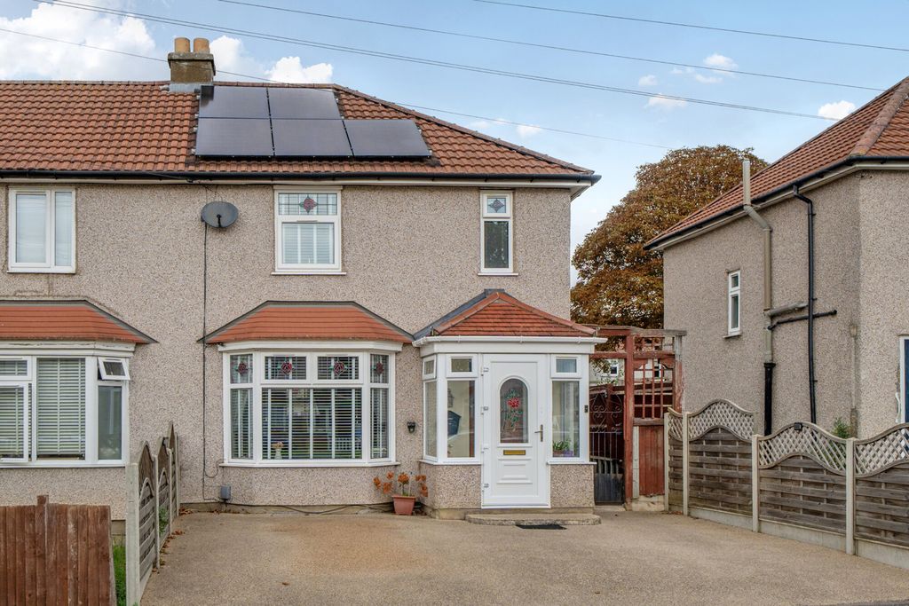 Property photo 1 of 15 1536711-15-6Ad0d8...