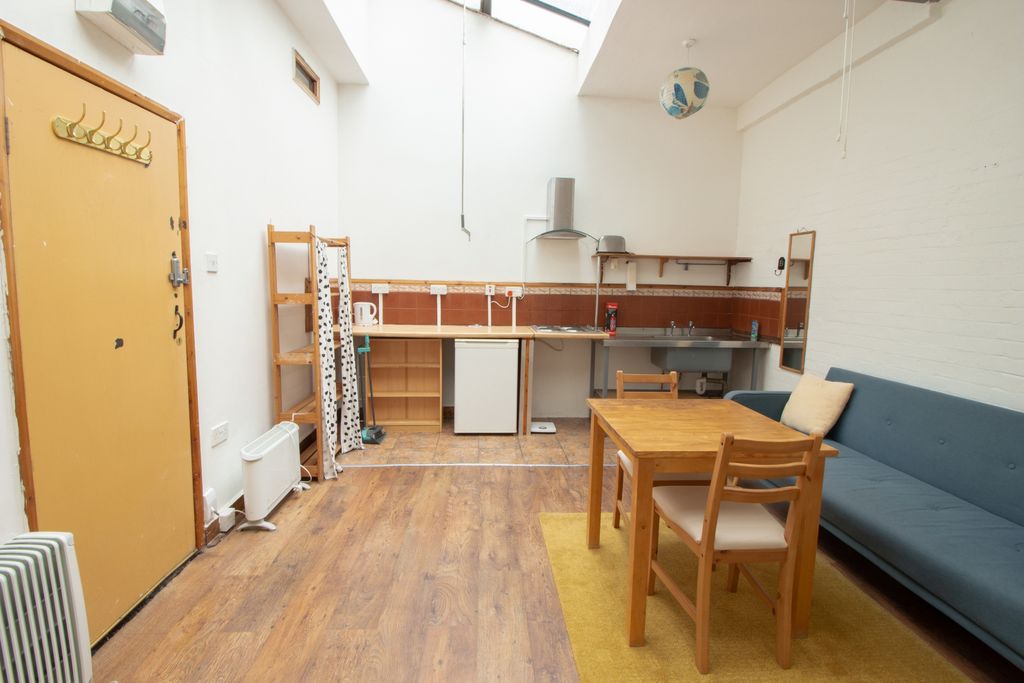 Property photo 1 of 4 Photo 1