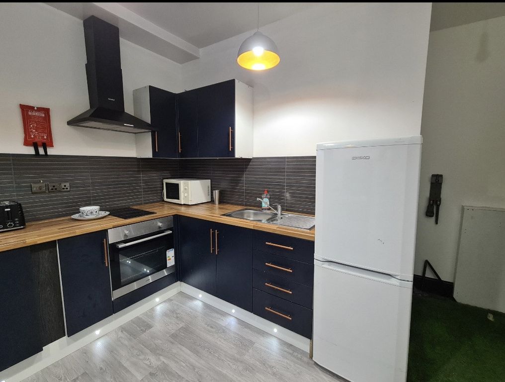 Property photo 3 of 7