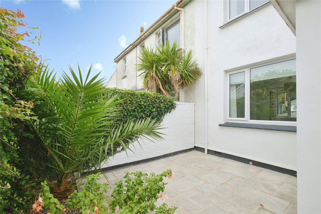 Property photo 2 of 11 Picture No. 15