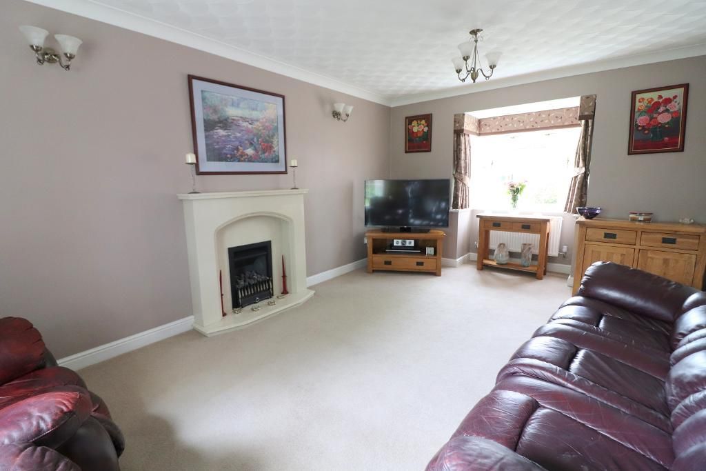 Property photo 2 of 25
