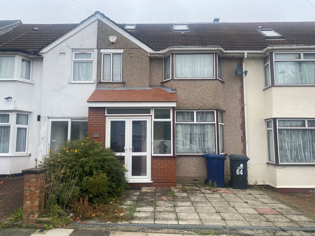 Property photo 1 of 3
