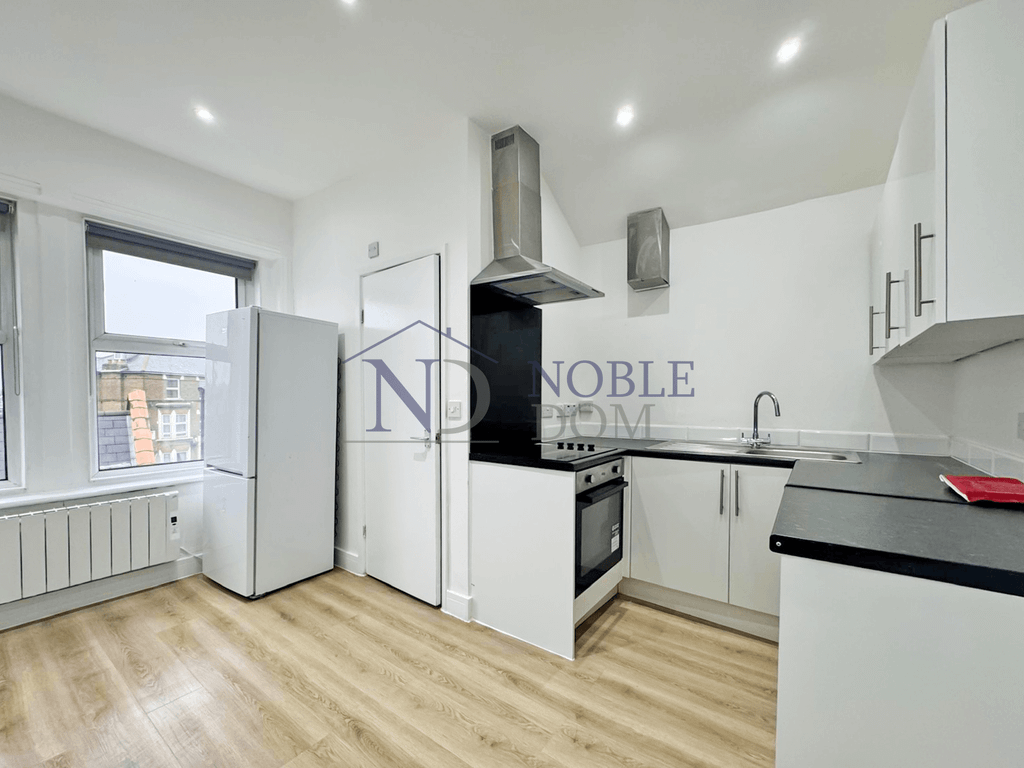 Property photo 2 of 5 Gallery