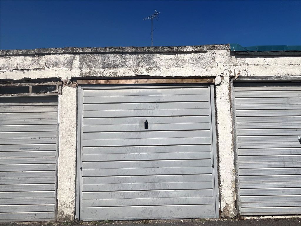 Property photo 1 of 3 Front