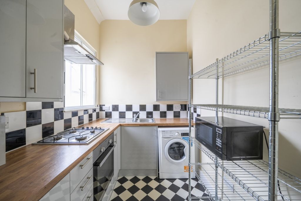 Property photo 3 of 6 1064807 (4)