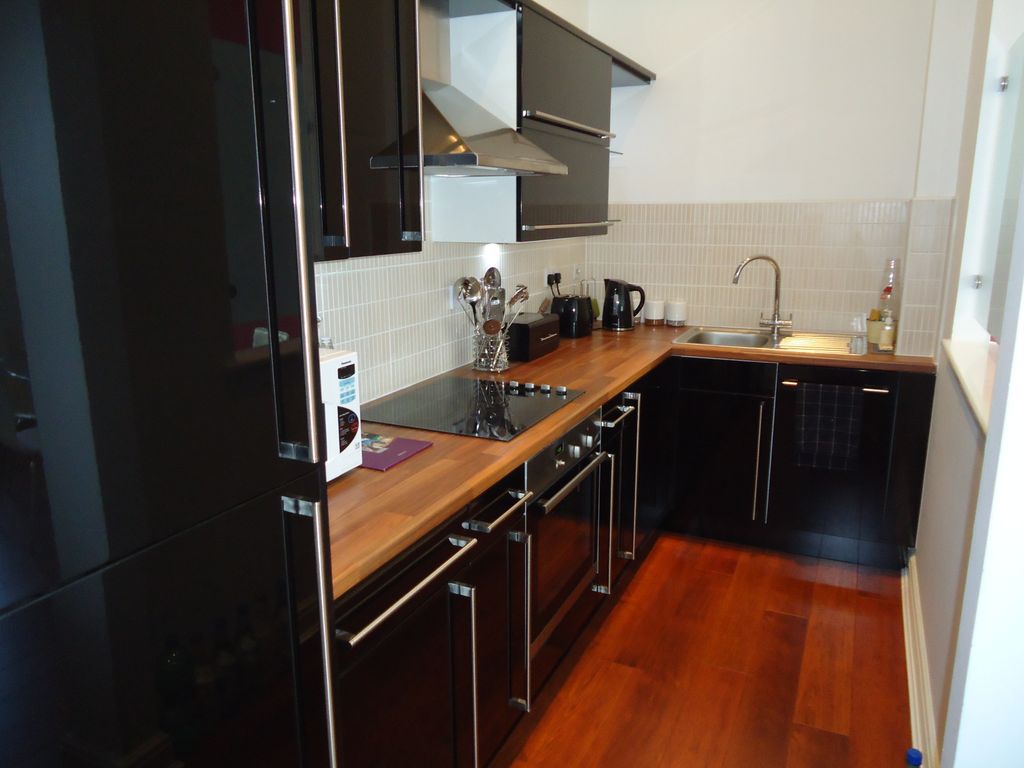 Property photo 3 of 7