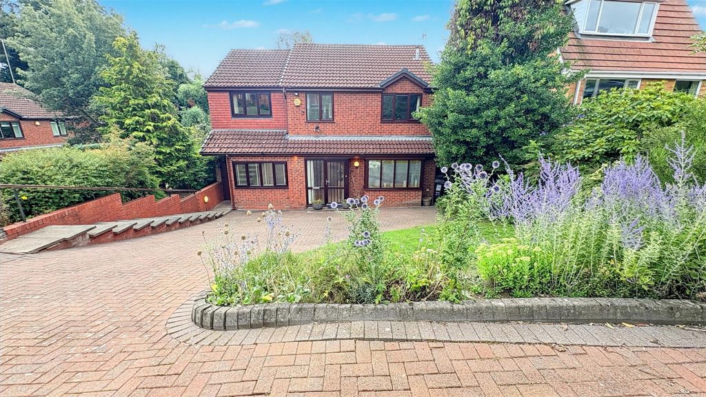 Property photo 1 of 40 Approach