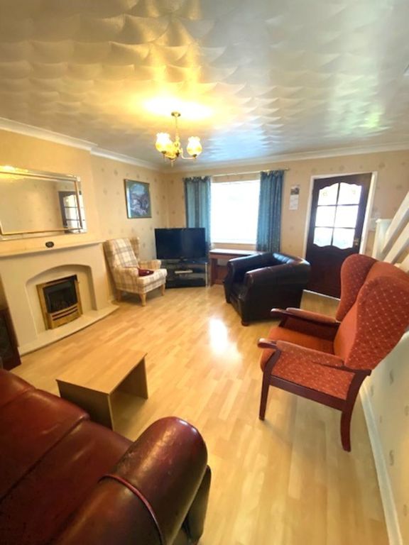 Property photo 2 of 15
