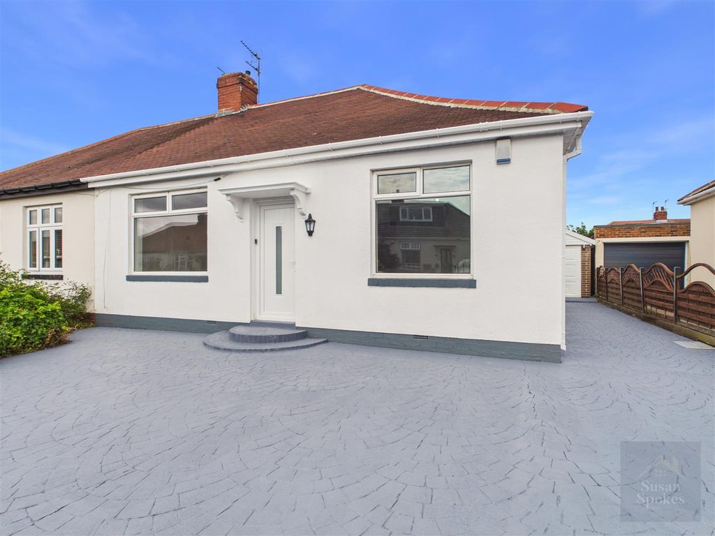 Property photo 1 of 24 Cam01858G0-Pr0307-Still001.Jpg