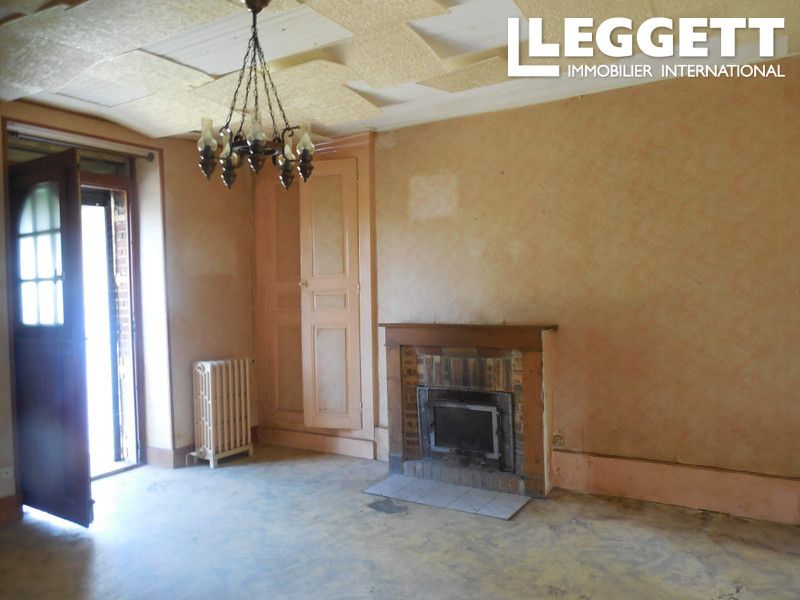 Property photo 2 of 10