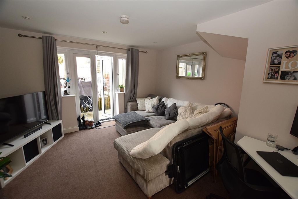 Property photo 3 of 9 Dsc_1044.Jpg