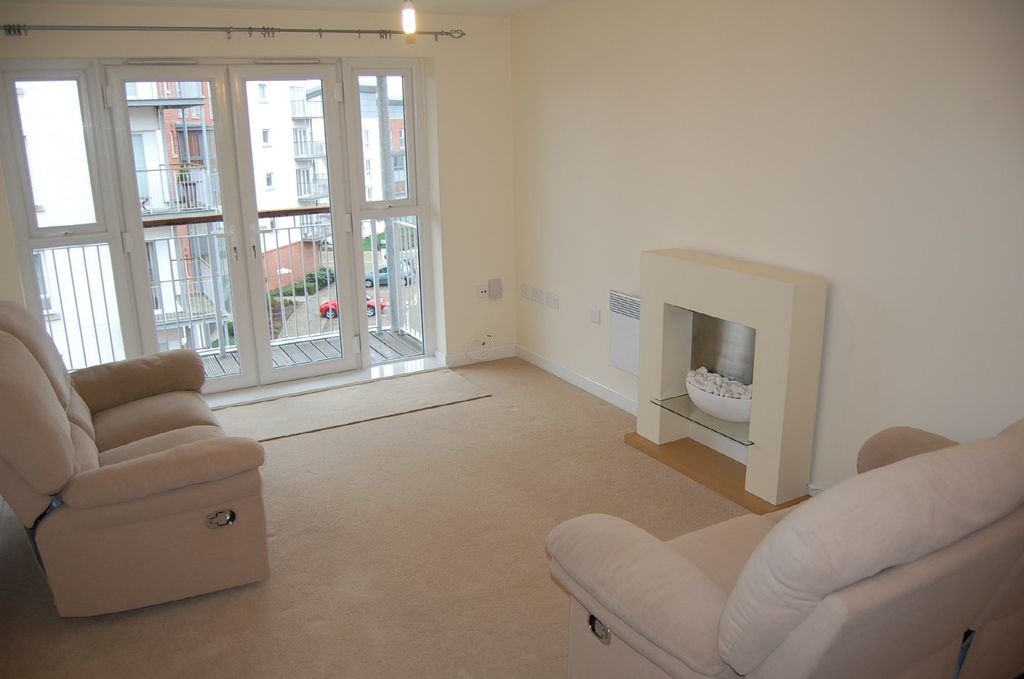 Property photo 3 of 8