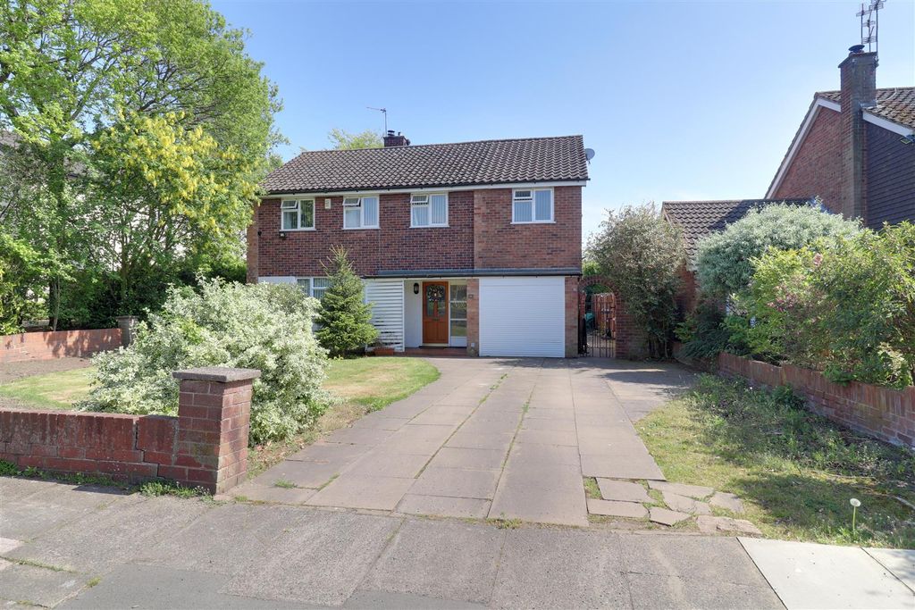 Property photo 1 of 22