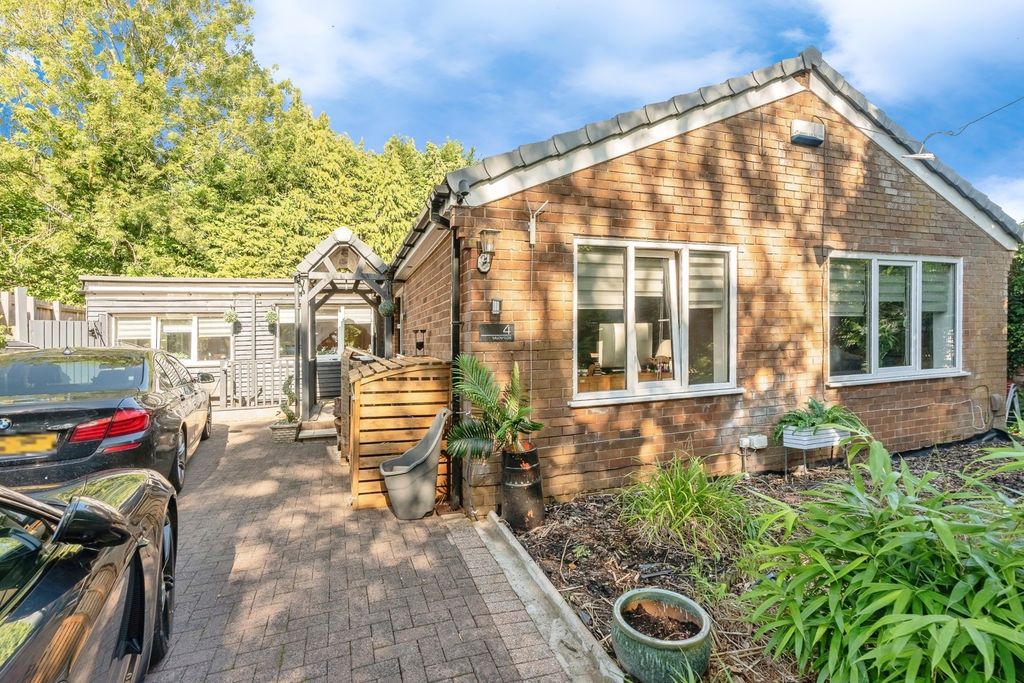 Property photo 1 of 17 Photo
