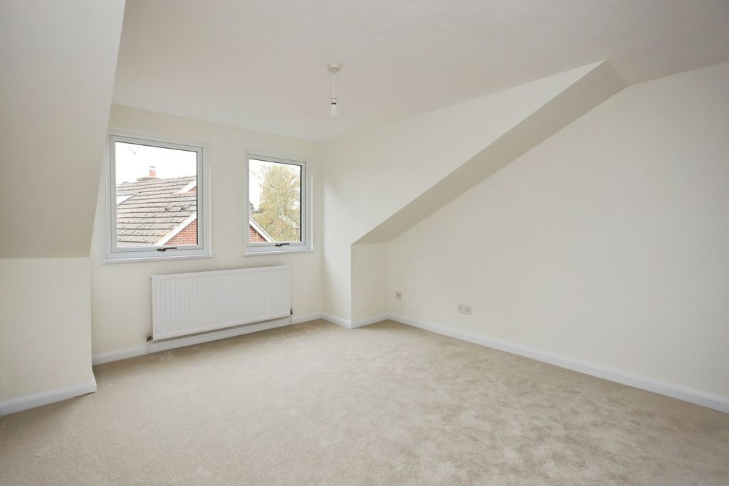 Property photo 2 of 14 Photo