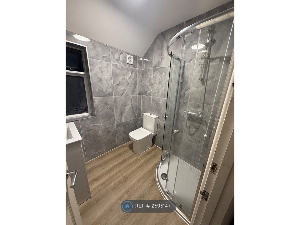 Property photo 2 of 4