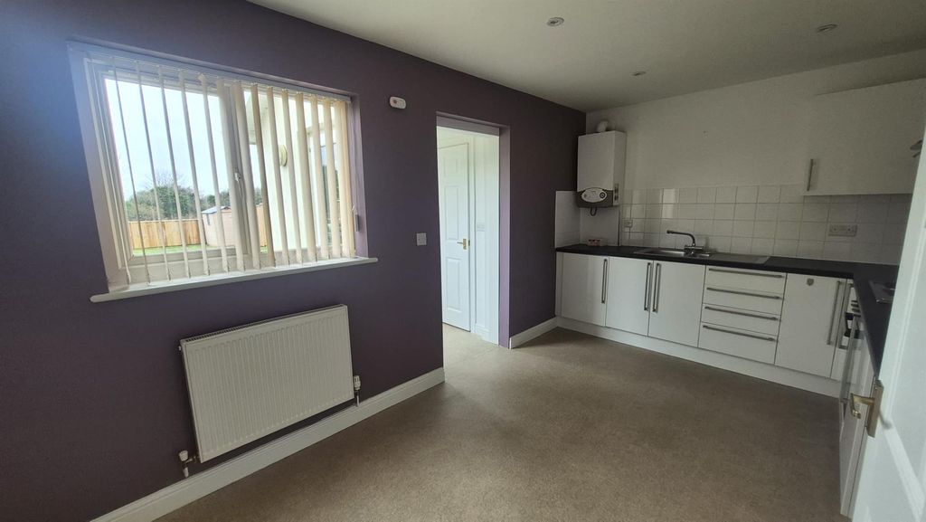 Additional image 5 of 2 bed end terrace house to rentTiers Cross, Haverfordwest SA62