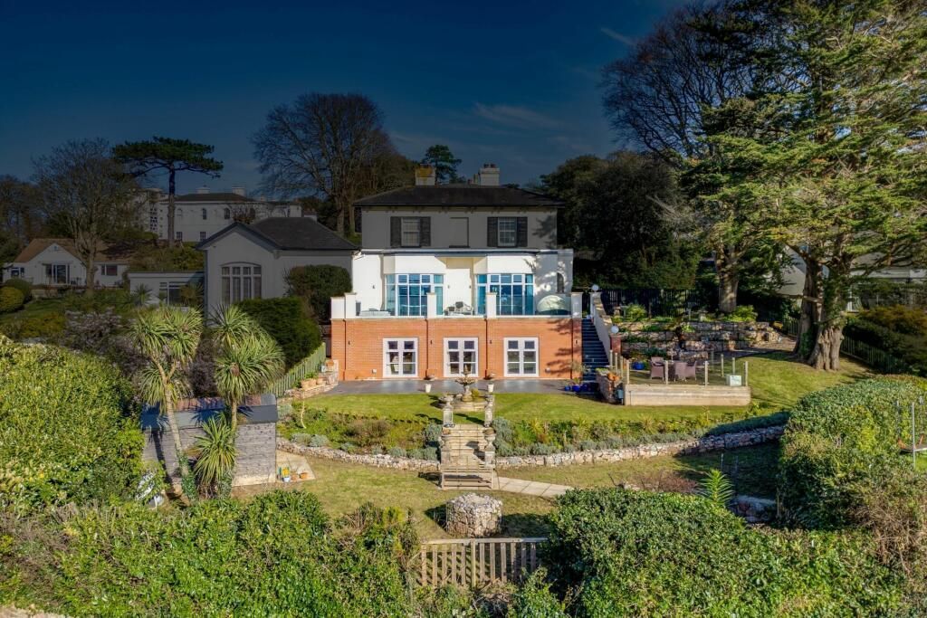 Property photo 1 of 24