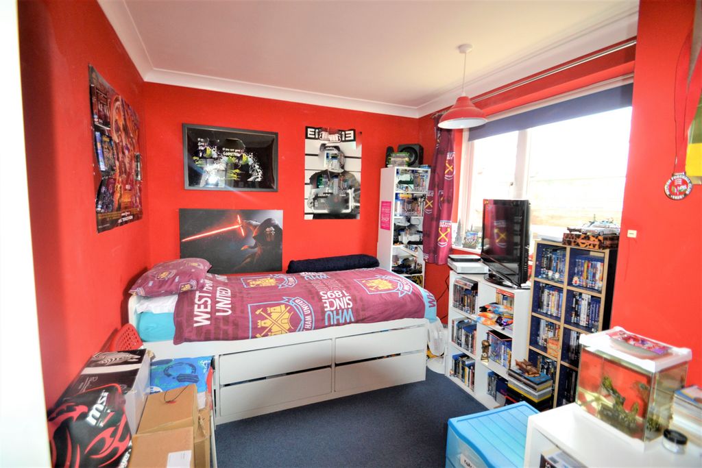 Property photo 2 of 12 Img_1006_6_Original.Jpg