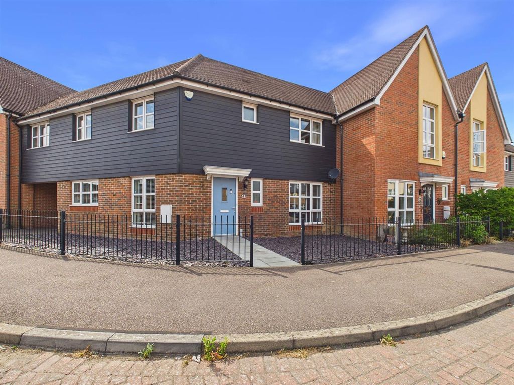 Property photo 1 of 20 Cam02435G0-Pr0361-Still016.Jpg