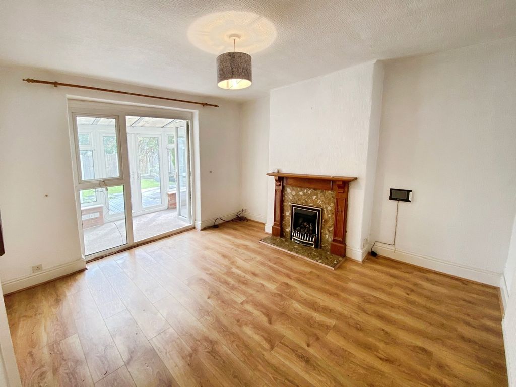 Property photo 2 of 17 Picture No. 06