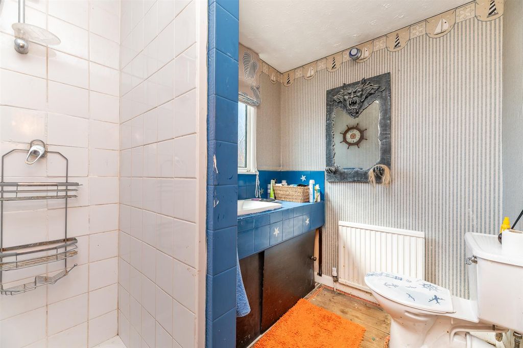 Additional image 21 of 4 bed property for saleSt. Davids Road, Otley LS21