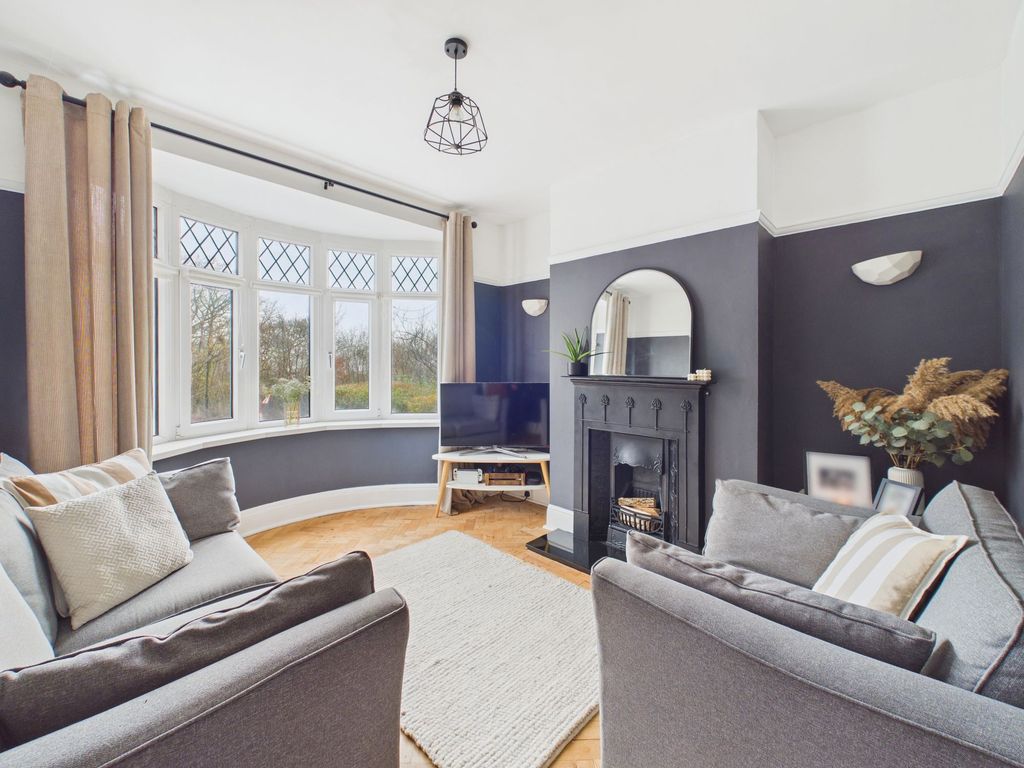 Property photo 3 of 48