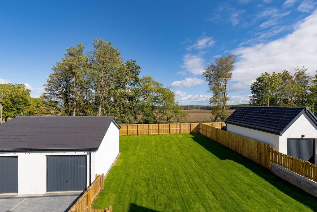 Property photo 2 of 29 Image