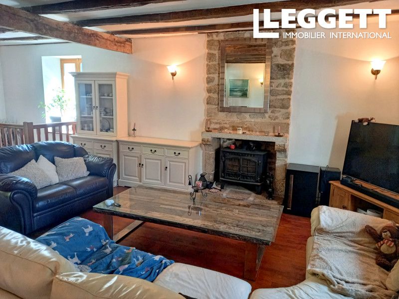 Property photo 3 of 10