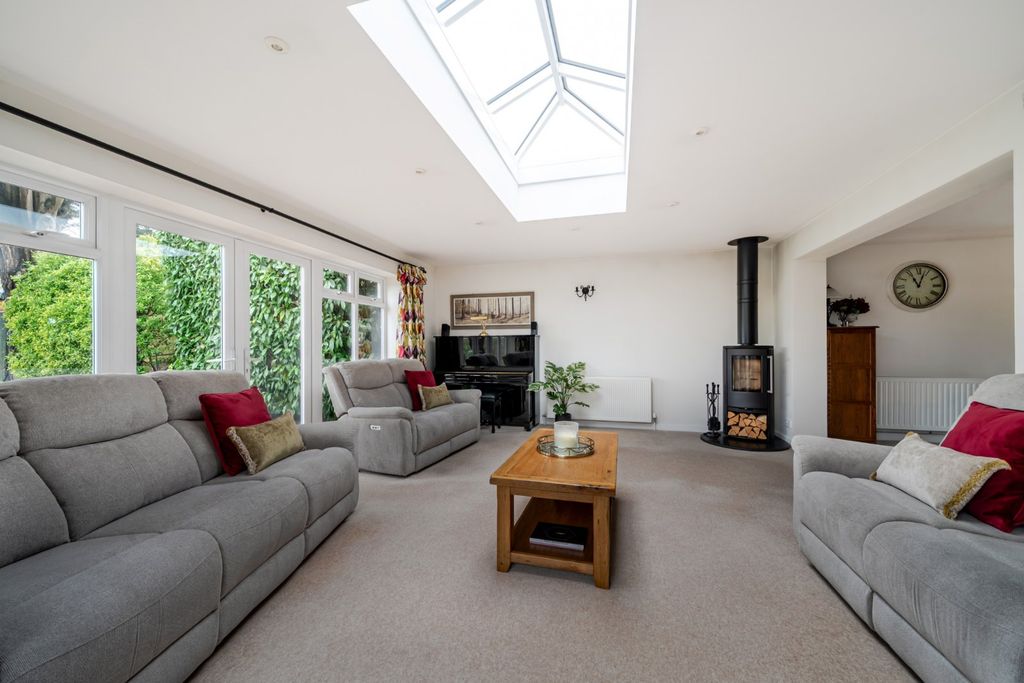 Property photo 2 of 16 Picture No. 51