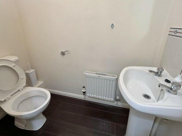 Property photo 2 of 13 58Ebab776Ccb955c0450c5Abb4E08108.Jpeg