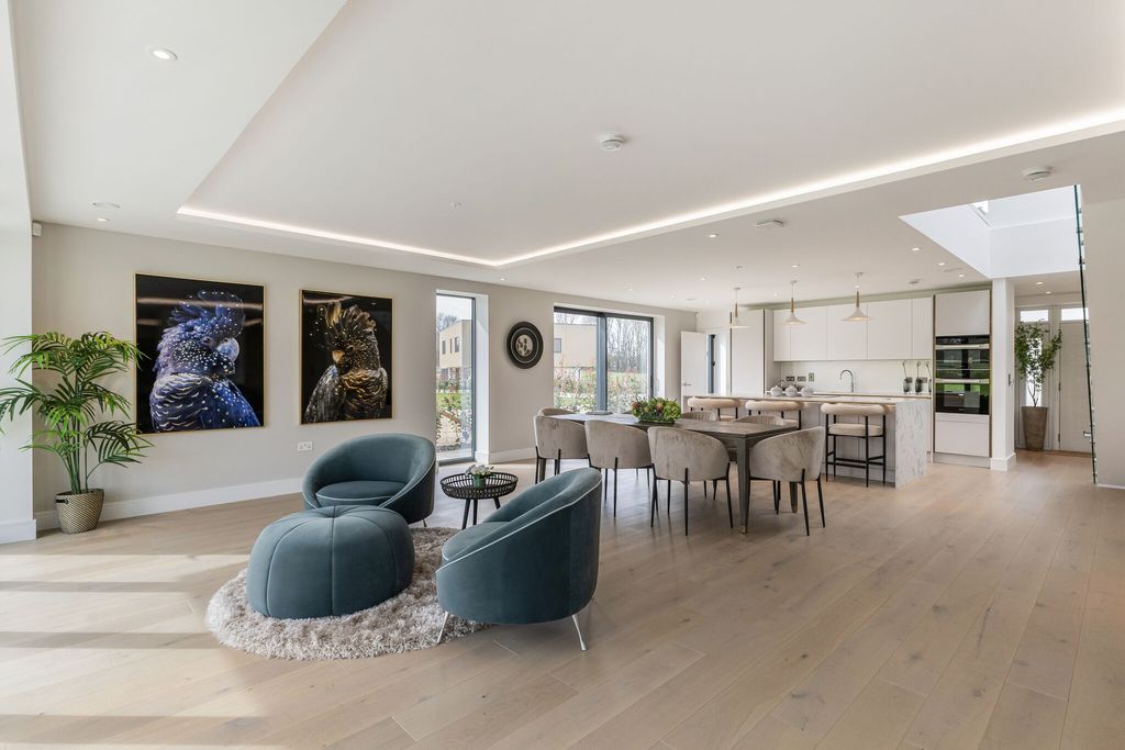 Property photo 3 of 20 Internal Photo Of Show Home