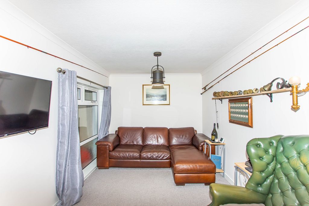 Property photo 2 of 12 Not Specified