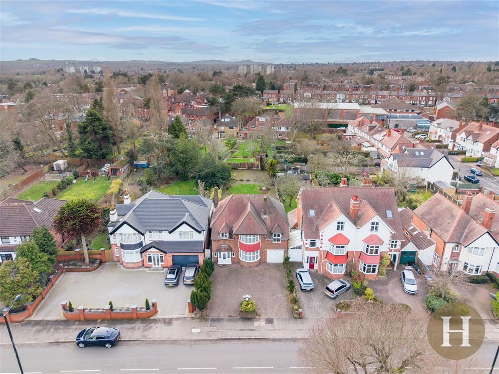 Property photo 3 of 40 Hadleigh Estate Agents-59.Jpg