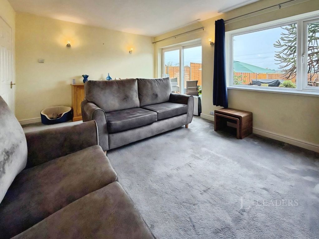 Property photo 2 of 11 Pbox-Img.Jpg