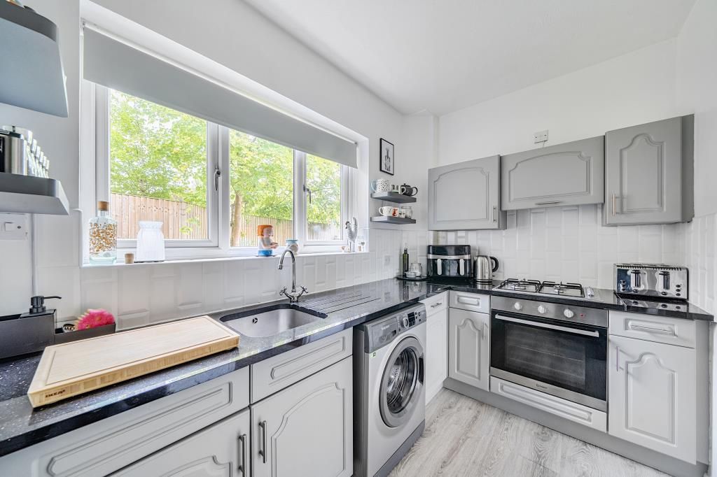 Property photo 2 of 14 Garden