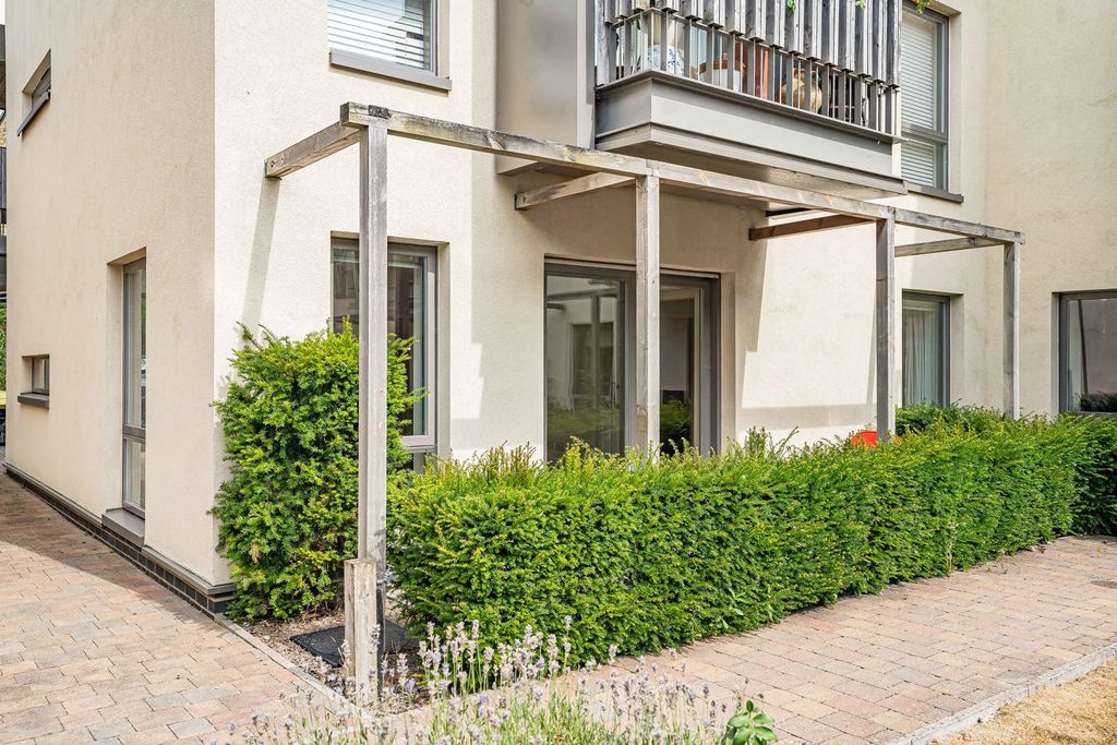 Property photo 1 of 16 Front