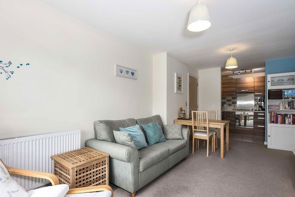 Property photo 1 of 4