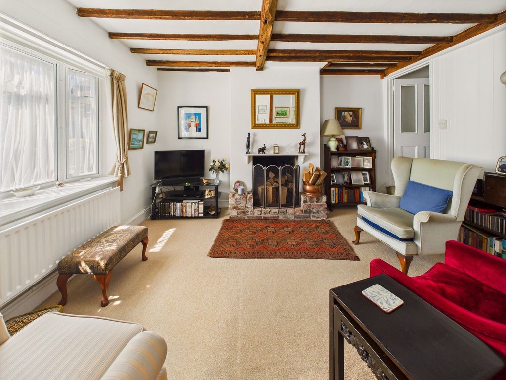 Property photo 3 of 16