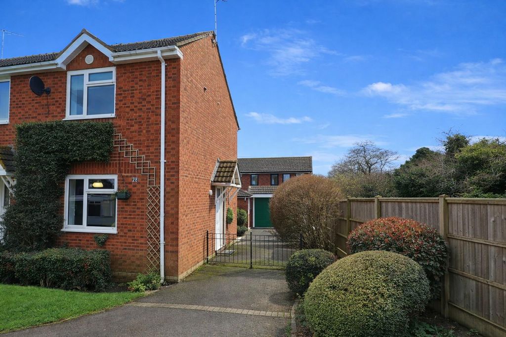 Property photo 1 of 10 25 Severn Front.Jpg