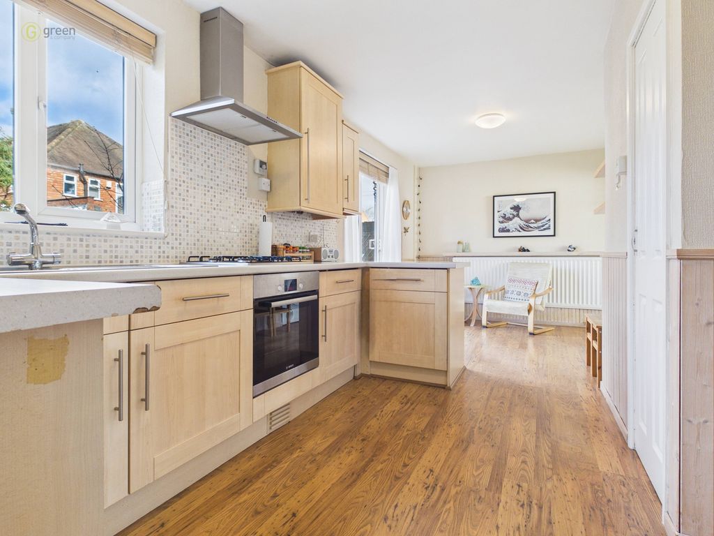 Property photo 3 of 36 Cam01332G0Pr0673Still029