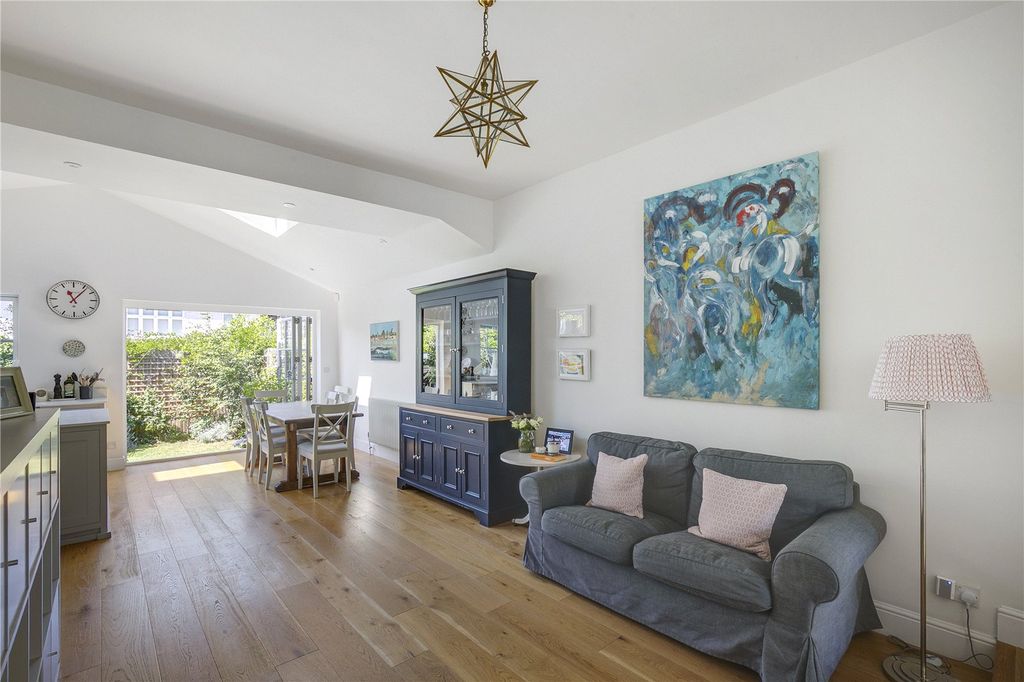 Property photo 3 of 11 Reception Room