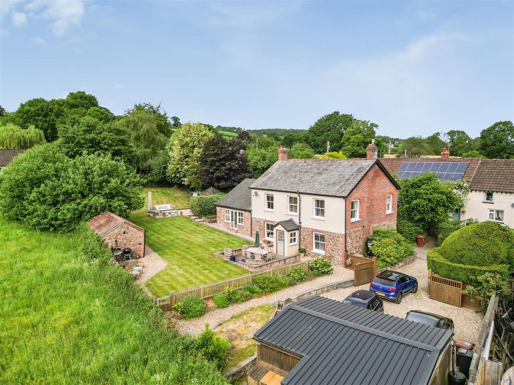 Property photo 1 of 16 1